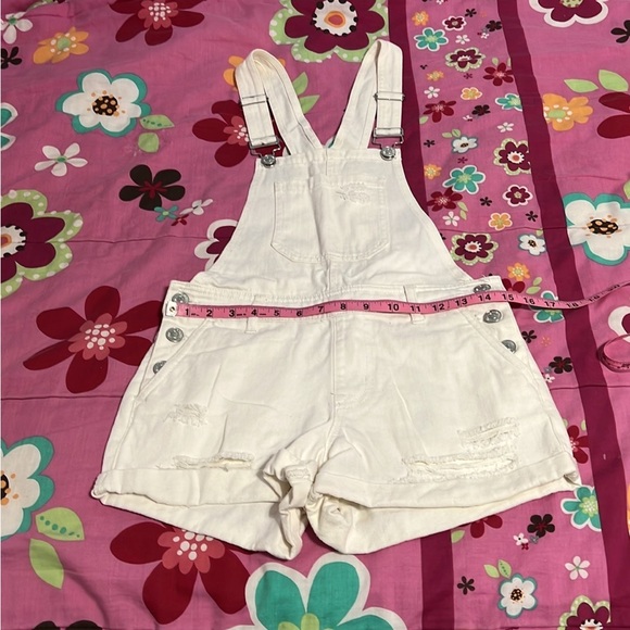 Forever 21 White Short Overalls size 24 - Picture 8 of 9